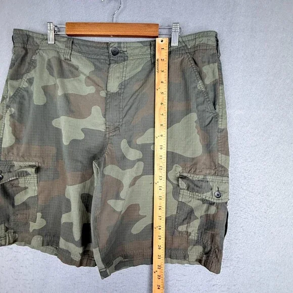 Tony Hawk Camo Cargo Shorts Mens 40 Woodland Camouflage Outdoors Skater - Picture 6 of 12